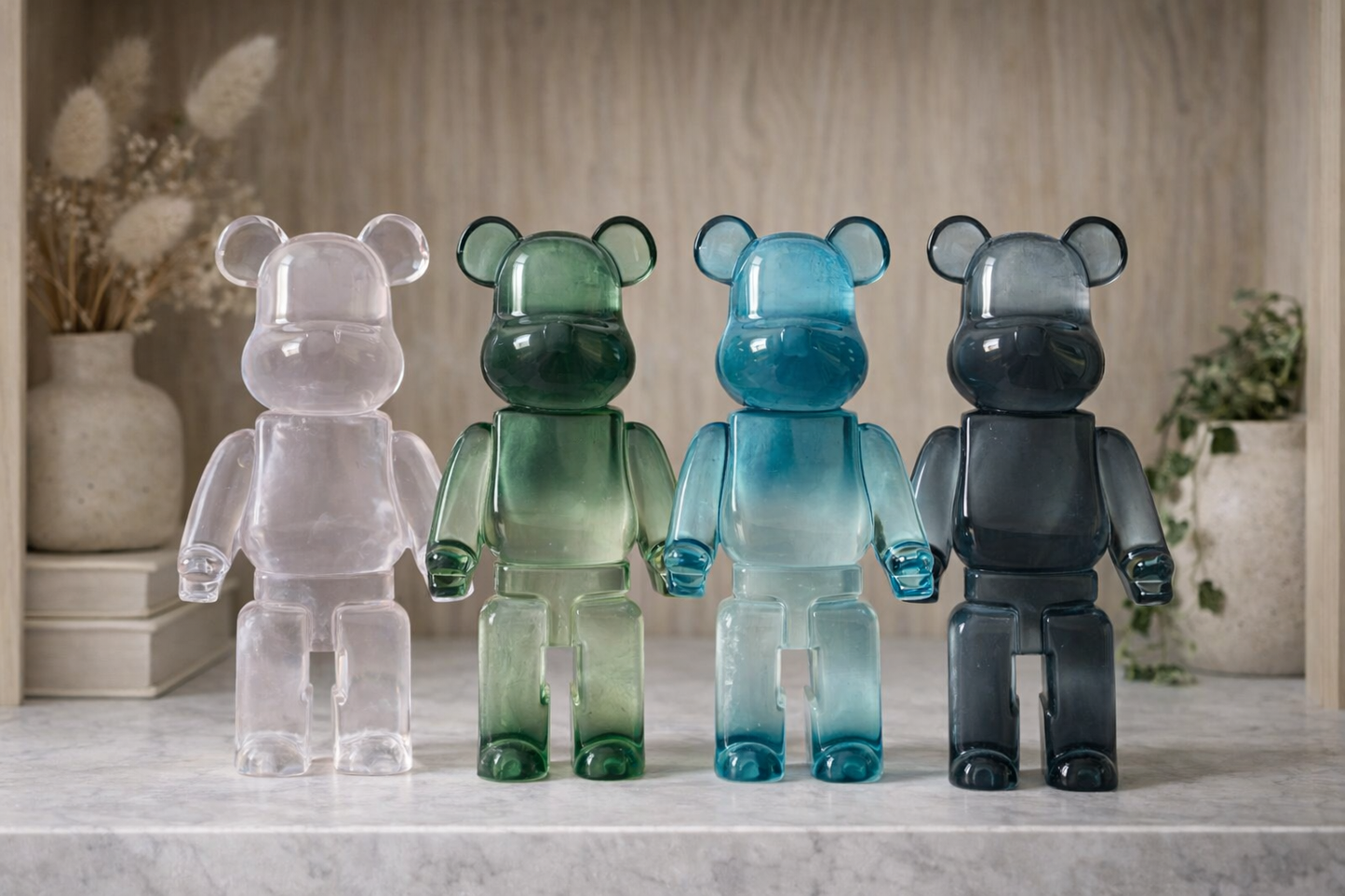 Noxi | Transparente Designfigur mit moderner Leichtigkeit