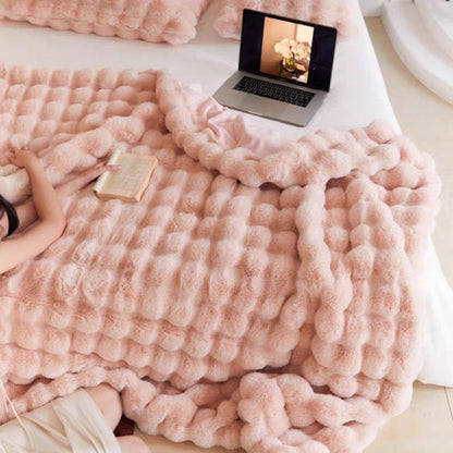 Nestique | Kuscheldecke mit zeitloser Wärme