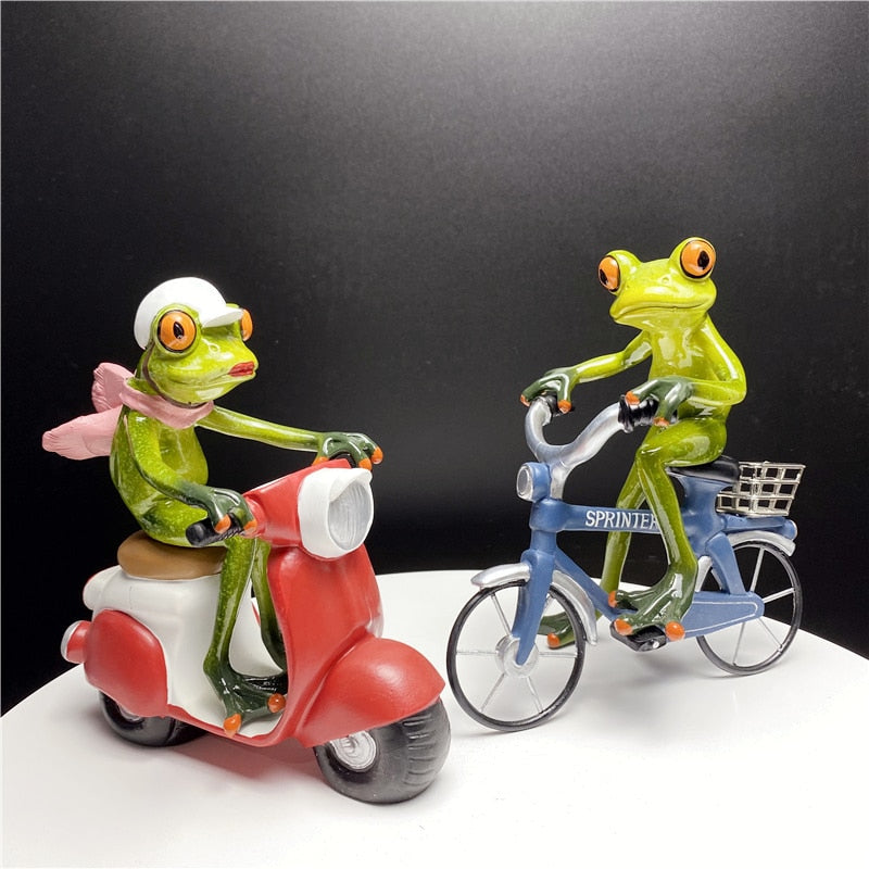 Frolico | Verspielte Froschskulptur mit charmantem Charakter