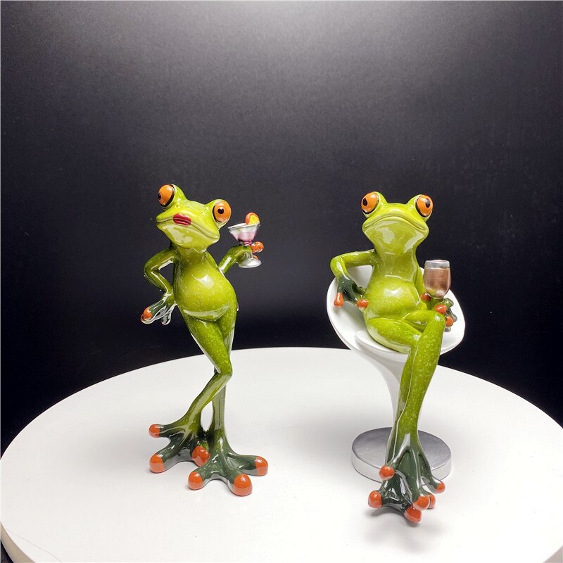 Frolico | Verspielte Froschskulptur mit charmantem Charakter