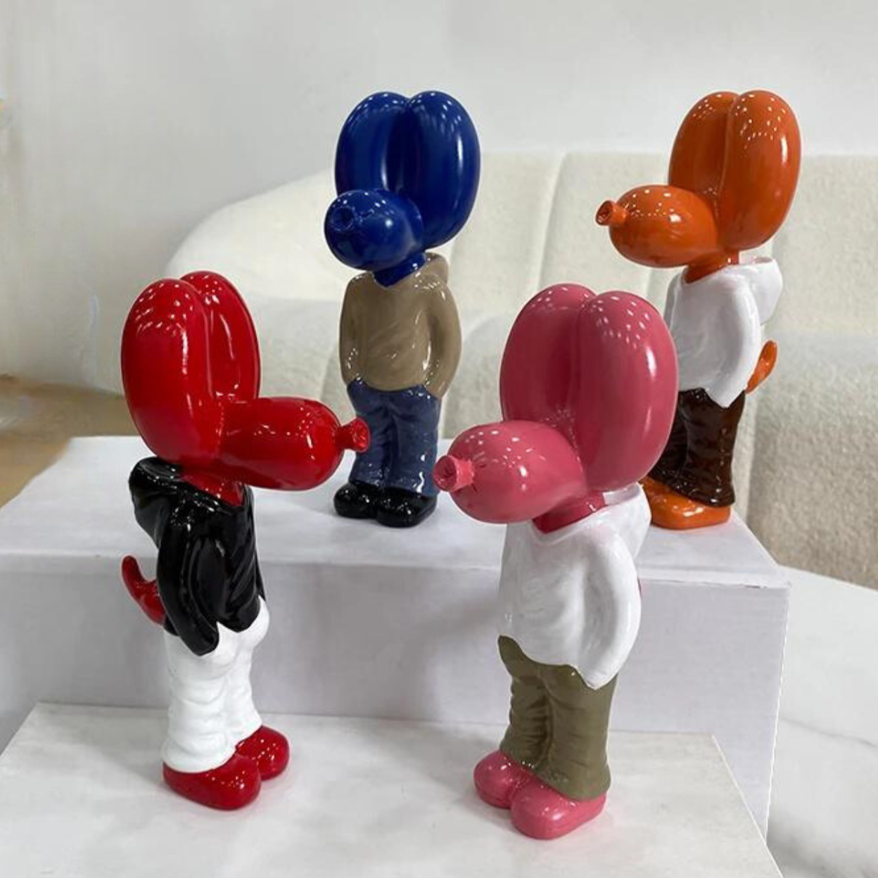 HushBoy | Kunstskulptur mit modernem Charakter