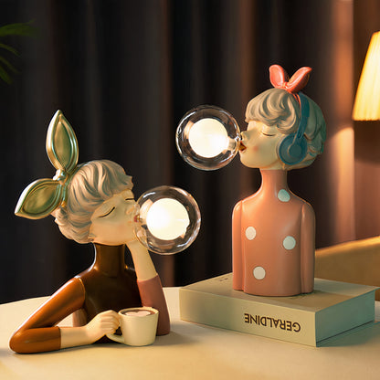 Leuchtende Schwestern | Künstlerische Tischlampe mit warmer Lichtatmosphäre