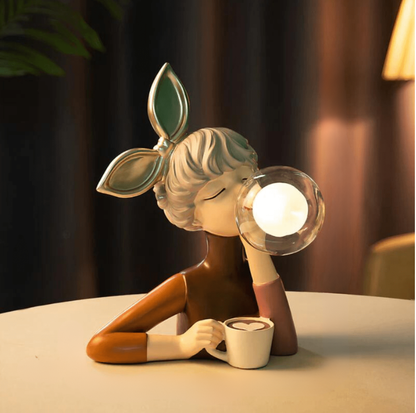 Leuchtende Schwestern | Künstlerische Tischlampe mit warmer Lichtatmosphäre