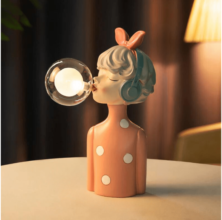 Leuchtende Schwestern | Künstlerische Tischlampe mit warmer Lichtatmosphäre