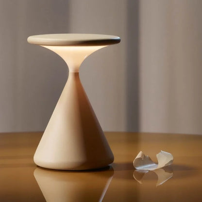 Lunivo | Kabellose Designleuchte mit minimalistischer Eleganz