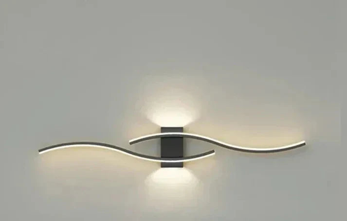 Noéline | Minimalistische Wandleuchte mit elegantem Wellendesign