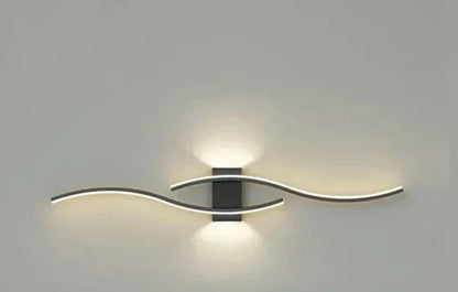 Noéline | Minimalistische Wandleuchte mit elegantem Wellendesign