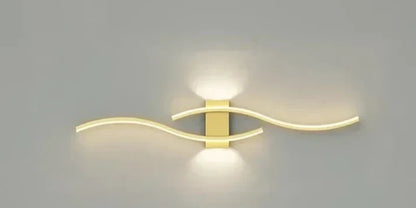 Noéline | Minimalistische Wandleuchte mit elegantem Wellendesign