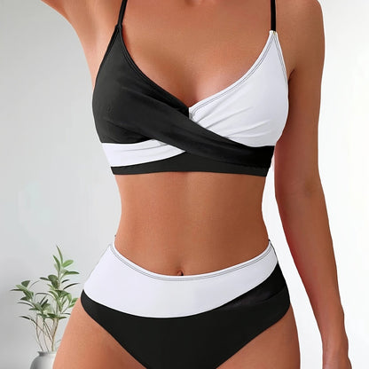 Ozeana | Komfortables Patchwork Bikini-Set mit figurbetonter Stretch-Passform